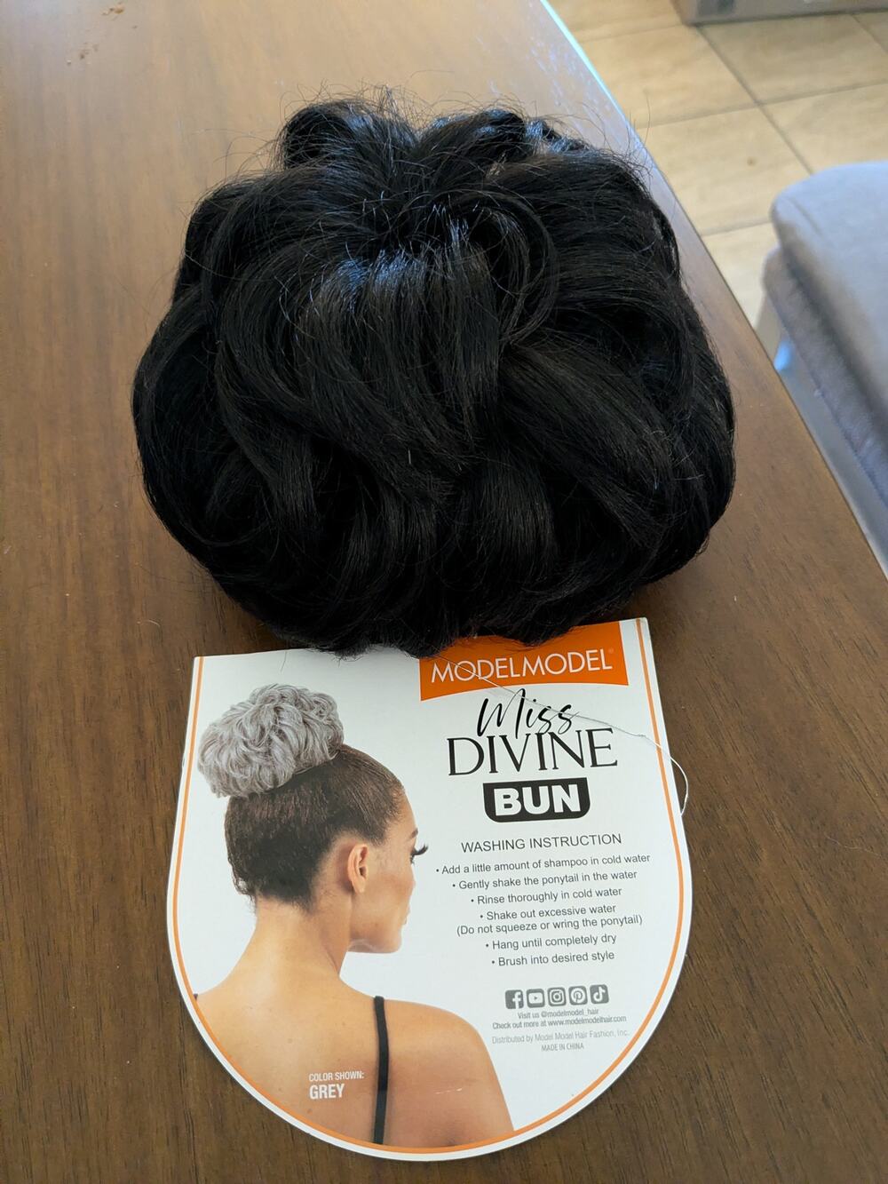 NEW Miss Divine Keesha Bun Color 2 BLACK MODELMODEL Hair Piece